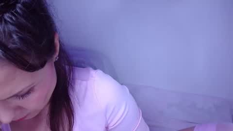 Snapshot of viktoriakiss chatting on 10.31.25 viktoriakiss online show from 10.31.25