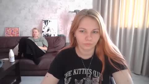 Snapshot of viktorlonsky chatting on 12.10.24 viktorlonsky online show from 12.10.24