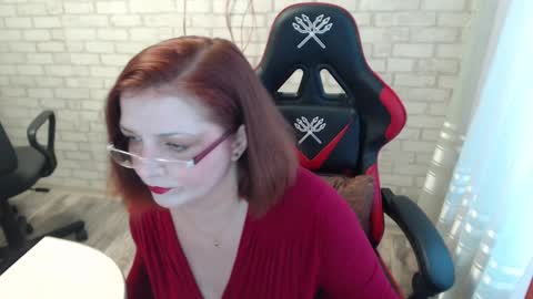 Snapshot of vikualex69 chatting on 02.05.25 vikualex69 online show from 02.05.25