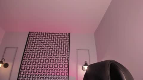 Victoria online show from 02.08.26