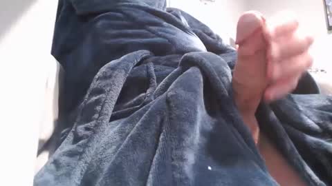 Snapshot of vin_dick_tive_ chatting on 11.08.25 Vincent online show from 11.08.25