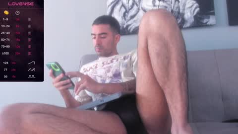 Snapshot of vince_colin chatting on 12.22.24 VINCE online show from 12.22.24