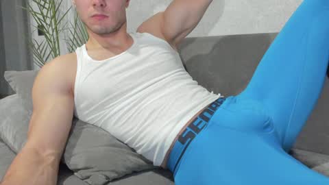 Vincent.  uncut 18cm online show from 12.20.24