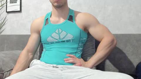 Vincent.  uncut 18cm online show from 02.10.25