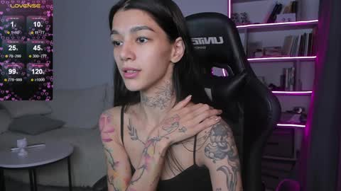 vinkitinkii online show from 12.21.24