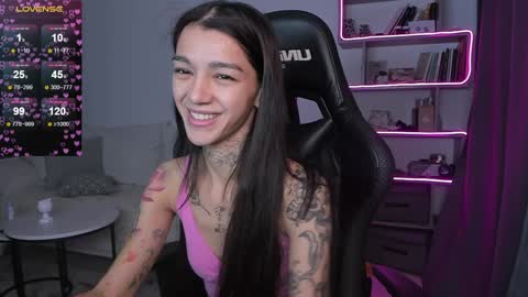 vinkitinkii online show from 12.24.24