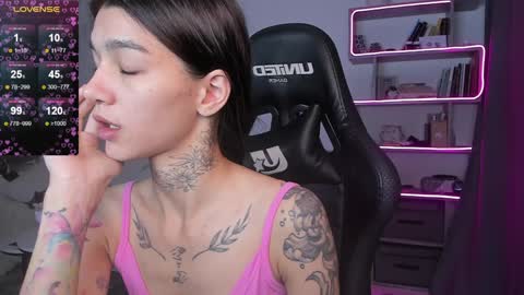 vinkitinkii online show from 12.29.24