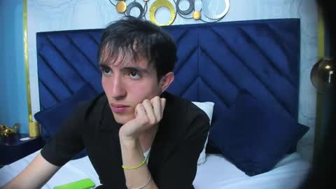 Snapshot of vinniematte chatting on 02.07.25 vinniematte online show from 02.07.25