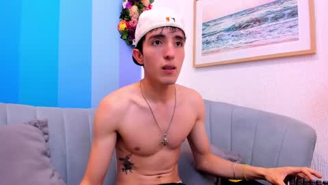 Snapshot of vinniematte chatting on 02.20.25 vinniematte online show from 02.20.25