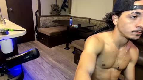 Snapshot of vinsmoke_sanji2020 chatting on 12.18.24 Sanji online show from 12.18.24