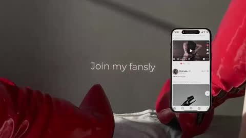 Diva Silvia online show from 11.12.25