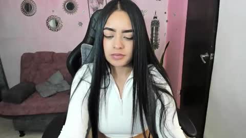 Daniela online show from 12.01.25