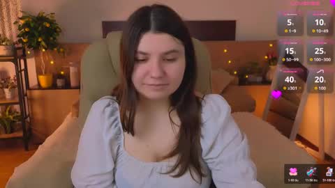 Snapshot of viola__shy chatting on 05.06.26 Viola online show from 05.06.26