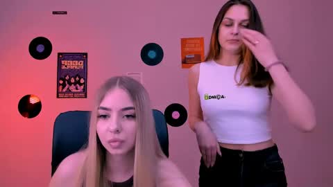 viola_sweet_ online show from 05.14.26