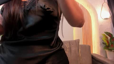 Snapshot of violeet_scottt chatting on 02.28.26 Violette online show from 02.28.26