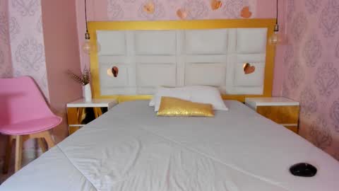 Violet  online show from 03.01.26