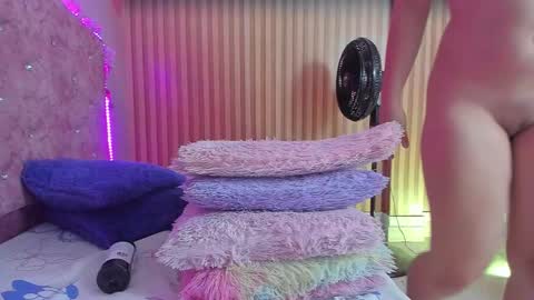 violet__taylor_ online show from 09.29.25