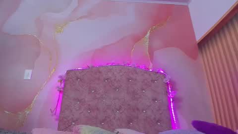 violet__taylor_ online show from 01.19.26