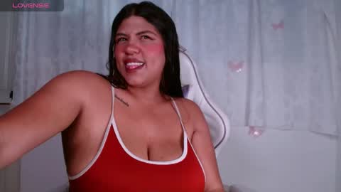 Snapshot of violet_altamar chatting on 05.28.26 Violet online show from 05.28.26