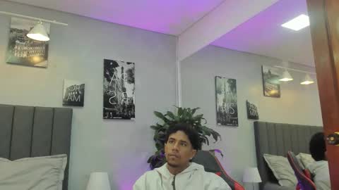 Violet and Myers online show from 11.13.25