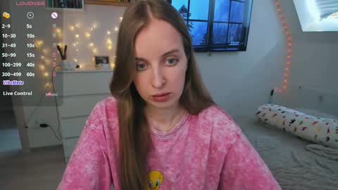 Violet online show from 03.12.26