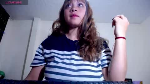 Snapshot of violet_bosh chatting on 11.27.25 Violet online show from 11.27.25