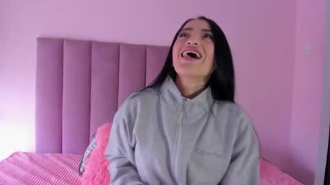 violet online show from 09.12.25