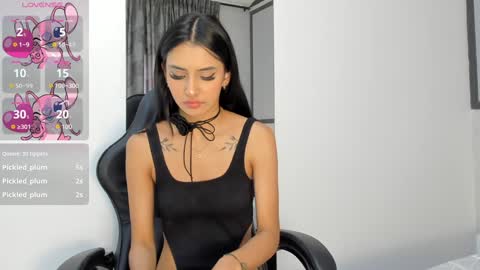  Violet  online show from 01.31.25