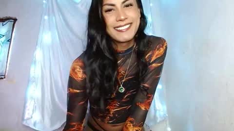 violet_sexhot28 online show from 01.03.25