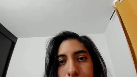 violet online show from 04.27.26