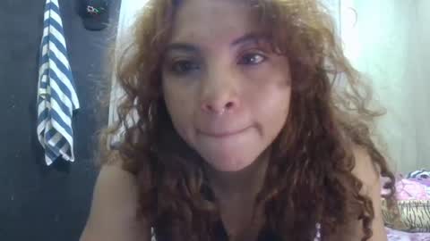 Snapshot of violet_smmithh chatting on 06.14.26 Violet online show from 06.14.26