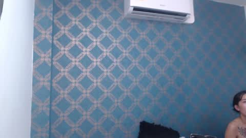 Snapshot of violeta_cute18 chatting on 01.18.25 Violeta online show from 01.18.25