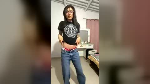 Snapshot of violeta_foxz chatting on 06.12.26 Violeta online show from 06.12.26