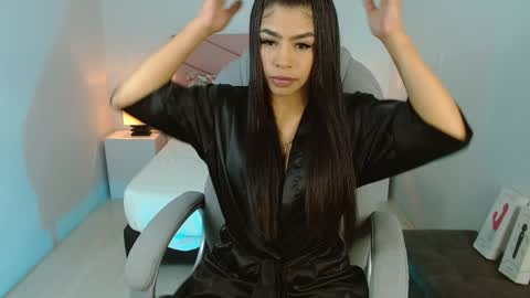 Violeta leon online show from 01.18.25