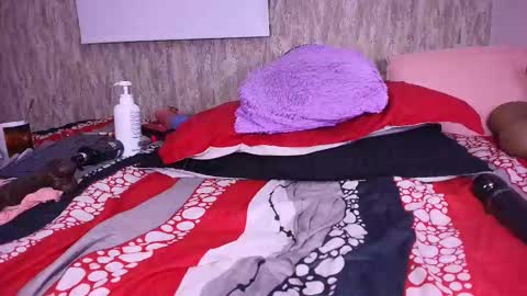 violeta london online show from 02.25.25