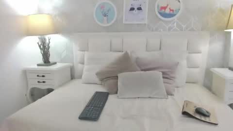 violeta_sannz online show from 03.27.26