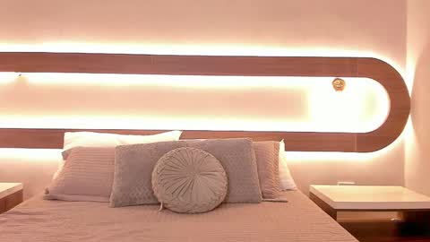 Violeta Sum online show from 04.13.26