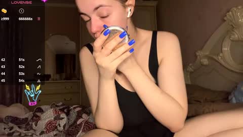 Eva online show from 04.19.26