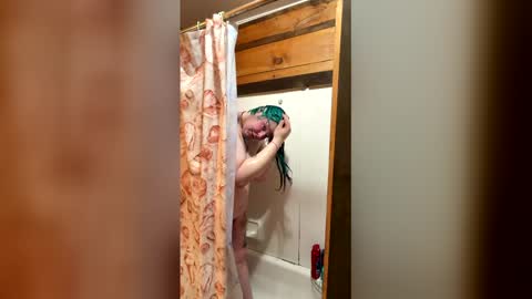 violetann93 online show from 04.04.26