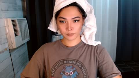 violet online show from 12.30.24