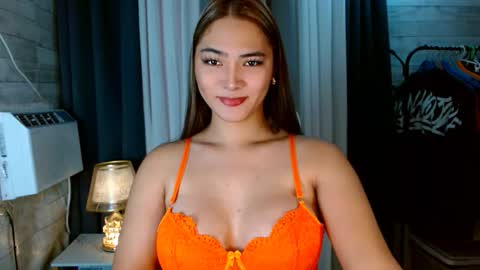 violet online show from 11.23.25