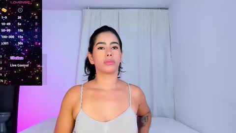 Violeta online show from 11.30.25