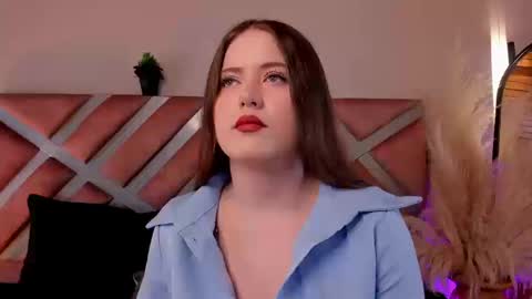 Call me Violet online show from 09.12.25