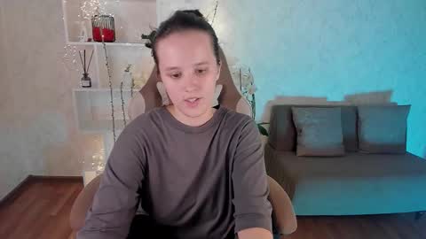 Snapshot of violetferguson chatting on 09.11.25 Violet online show from 09.11.25