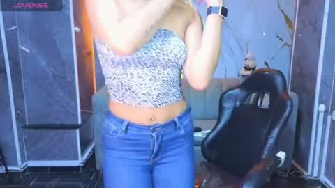 violeth_b online show from 06.24.26
