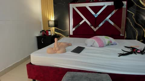 Violet Rose online show from 11.26.25