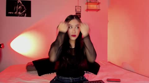 Violet salvatore online show from 01.04.25