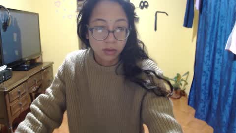 Violet777  online show from 10.16.25