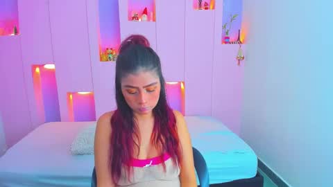 violetsmith online show from 12.29.24