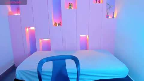 violetsmith online show from 01.09.25